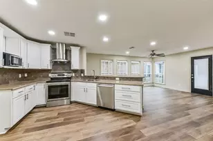 3816 Brandt St, Houston, TX 77006 - Photo 17