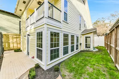 3816 Brandt Street, Houston, TX 77006 - Photo 1