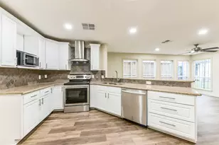 3816 Brandt St, Houston, TX 77006 - Photo 1