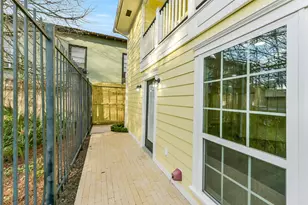 3816 Brandt St, Houston, TX 77006 - Photo 7