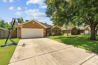 11819 Santa Fe Trail, Santa Fe, TX 77510 - Photo 3
