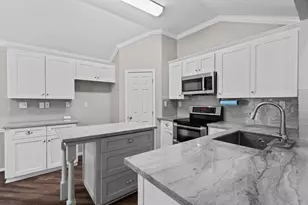 11819 Santa Fe Tr, Santa Fe, TX 77510 - Photo 17