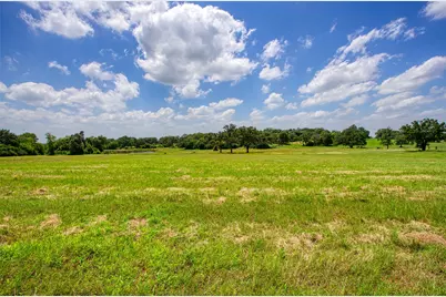 1723 County Road 305, Rockdale, TX 76567 - Photo 11