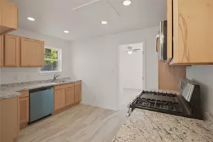 3516 Orange St, Houston, TX 77020 - Photo 9