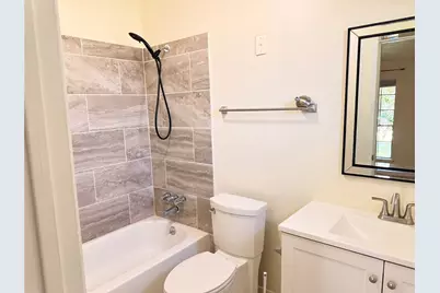 7918 Bunker Wood Lane, Houston, TX 77086 - Photo 11