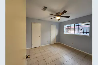 9619 Guest Street, Houston, TX 77078 - Photo 15