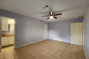 9619 Guest St, Houston, TX 77078 - Photo 9