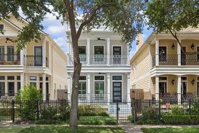 413 W 21st Street, Houston, TX 77008 - Photo 1