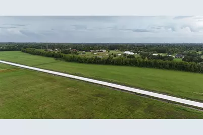 1719 Rymal Ranch Rd, Algoa, TX 77511 - Photo 3