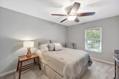 16802 Village Corner Court, Houston, TX 77059 - Photo 37