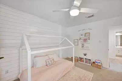 16802 Village Corner Court, Houston, TX 77059 - Photo 29