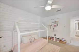 16802 Vlg Cor Ct, Houston, TX 77059 - Photo 29