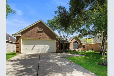 2711 N Peach Hollow Circle, Pearland, TX 77584 - Photo 35