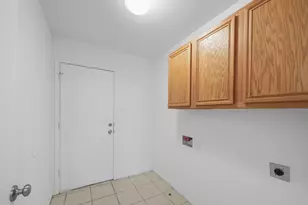 2711 N Peach Hollow Cir, Pearland, TX 77584 - Photo 23