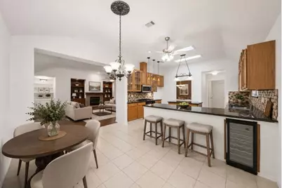 2711 N Peach Hollow Circle, Pearland, TX 77584 - Photo 15