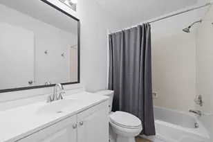 2711 N Peach Hollow Cir, Pearland, TX 77584 - Photo 29