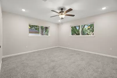 15 N Amburn Road, Texas City, TX 77591 - Photo 13