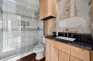 8102 Ashley Cir Dr N, Houston, TX 77071 - Photo 27