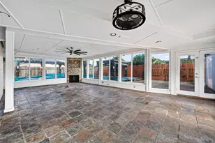 8102 Ashley Cir Dr N, Houston, TX 77071 - Photo 31
