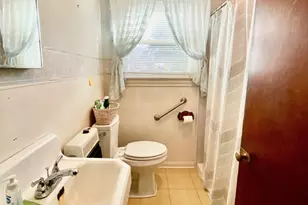 102 N Gordon Dr, Crockett, TX 75835 - Photo 9