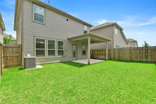 4033 Starbright St, Houston, TX 77018 - Photo 35