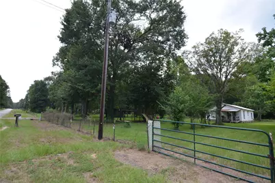 1120 Cherry Creek Drive, Shepherd, TX 77371 - Photo 17