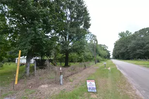1120 Cherry Creek Dr, Shepherd, TX 77371 - Photo 7
