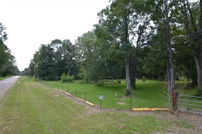 1120 Cherry Creek Drive, Shepherd, TX 77371 - Photo 13