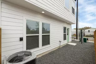 4764 Martin Hill St, Houston, TX 77018 - Photo 43