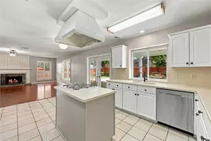 7522 Honey Creek Ln, Houston, TX 77095 - Photo 15