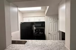 7315 Brompton St, Houston, TX 77025 - Photo 9