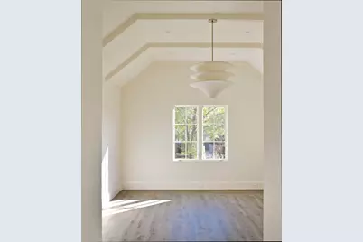 11710 Wendover Lane, Houston, TX 77024 - Photo 43