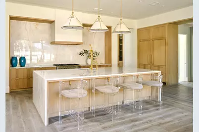 11710 Wendover Lane, Houston, TX 77024 - Photo 15