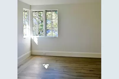 11710 Wendover Lane, Houston, TX 77024 - Photo 33