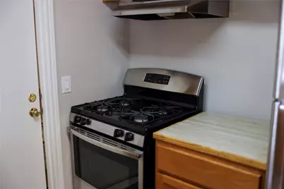 217 Carnation Street, Lake Jackson, TX 77566 - Photo 9