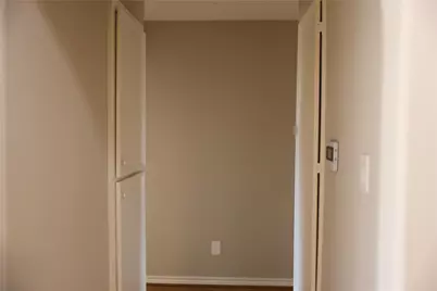 217 Carnation Street, Lake Jackson, TX 77566 - Photo 17