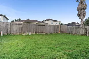 29522 Legends Stone Dr, Spring, TX 77386 - Photo 17