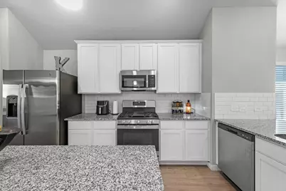 721 Roaring Falls D, Willis, TX 77378 - Photo 15