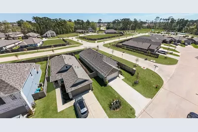 721 Roaring Falls D, Willis, TX 77378 - Photo 5