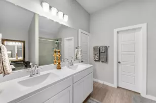 721 Roaring Fls Dr, Willis, TX 77378 - Photo 29