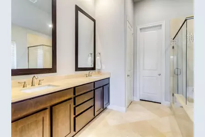 8740 Kempwood Drive, Houston, TX 77080 - Photo 15