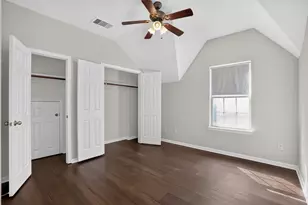 14835 Vesper Lake Ct, Humble, TX 77396 - Photo 9