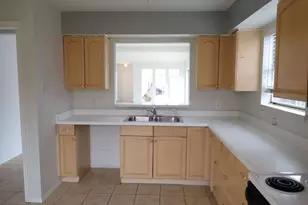 11539 Bellerive Dr, Houston, TX 77072 - Photo 7