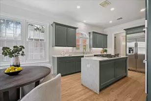 6635 Rutgers Ave, West University Place, TX 77005 - Photo 9