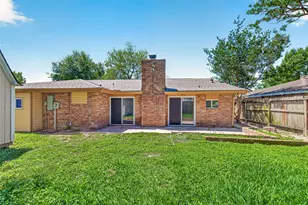 8306 Wayward Rd, Houston, TX 77064 - Photo 45
