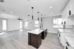 216 San Jacinto St, La Porte, TX 77571 - Photo 17