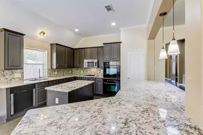14407 Jessica Falls Circle, Houston, TX 77044 - Photo 11