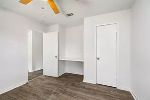 9322 Nyssa St, Houston, TX 77078 - Photo 11