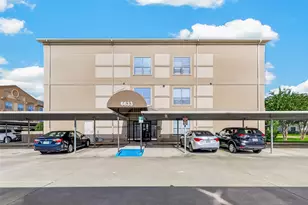 6633 W Sam Houston Pkwy S, Houston, TX 77072 - Photo 1