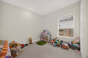 32451 Violet Dancer Ct, Fulshear, TX 77441 - Photo 11
